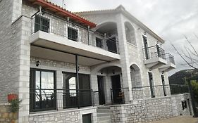 Papadeas Villas