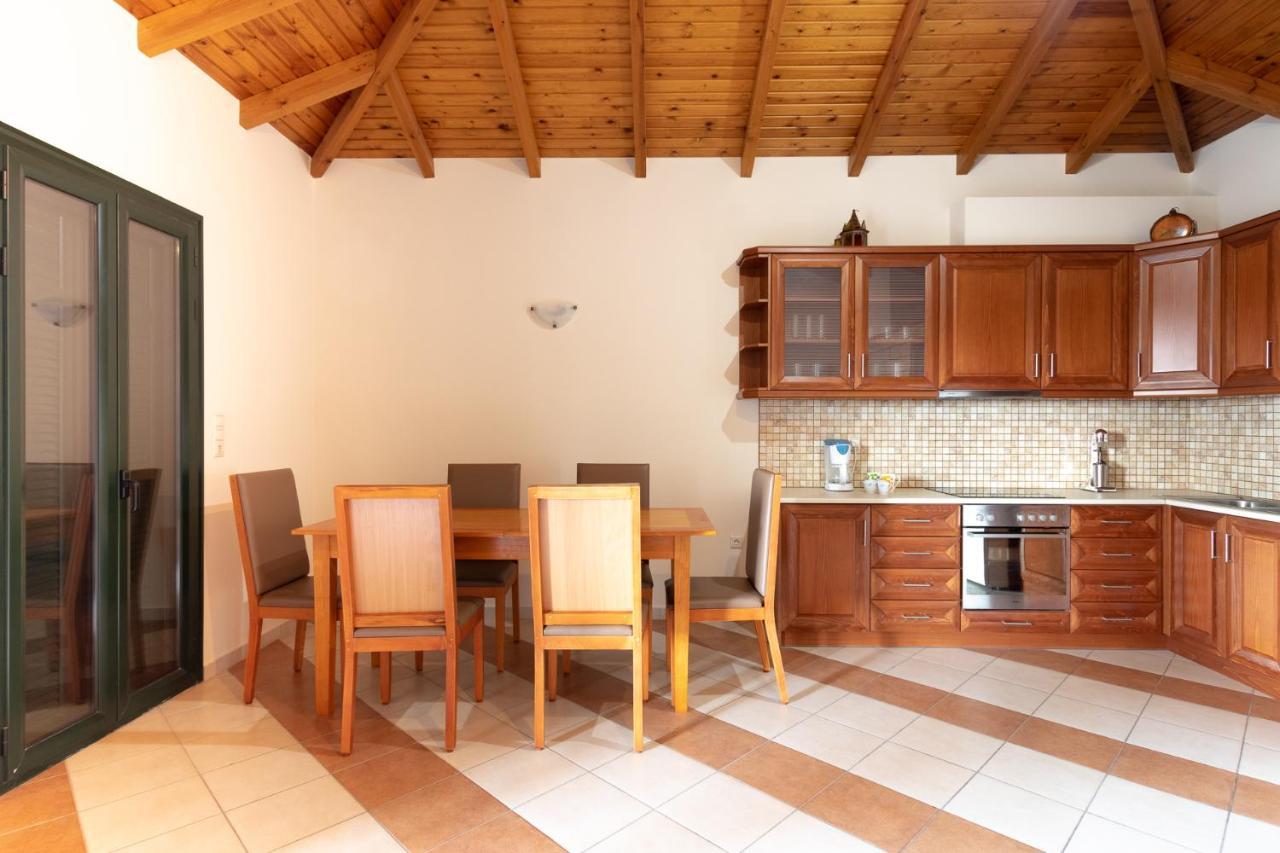 Papadeas Villas Megali Mantineia Εξωτερικό φωτογραφία