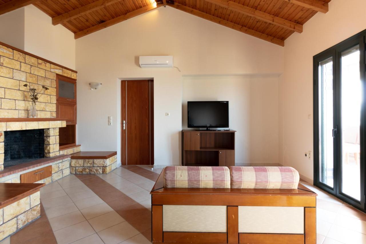 Papadeas Villas Megali Mantineia Εξωτερικό φωτογραφία