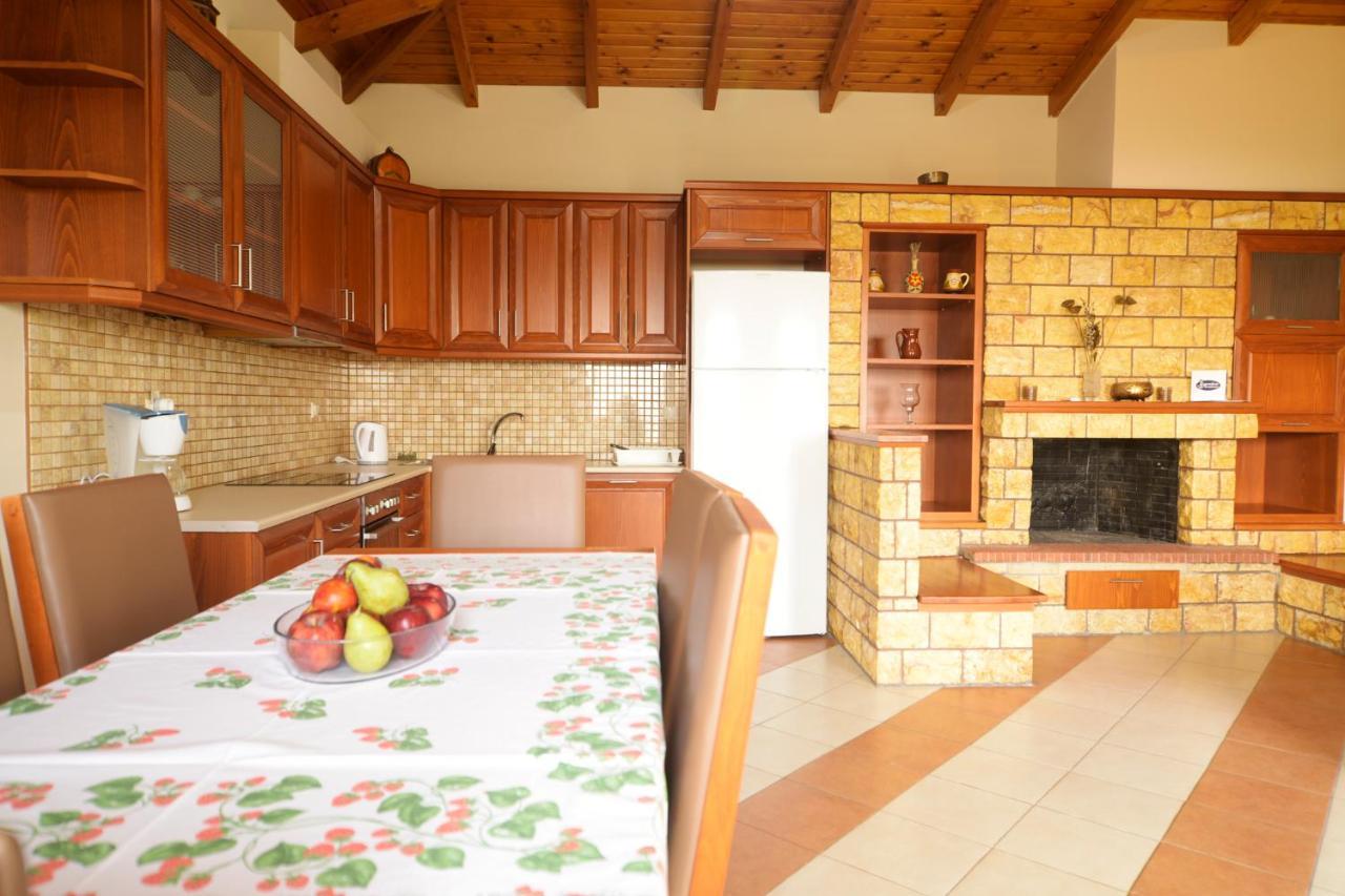 Papadeas Villas Megali Mantineia Εξωτερικό φωτογραφία
